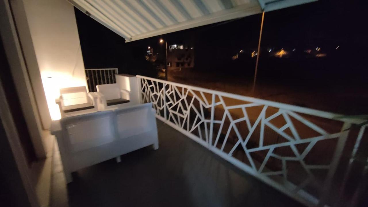 Casa Sicilia - Riviera Sicily Beach Guest House Donnalucata  Bagian luar foto