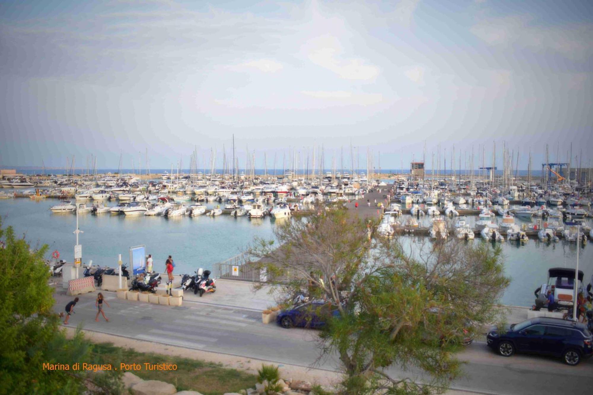 Casa Sicilia - Riviera Sicily Beach Guest House Donnalucata  Bagian luar foto