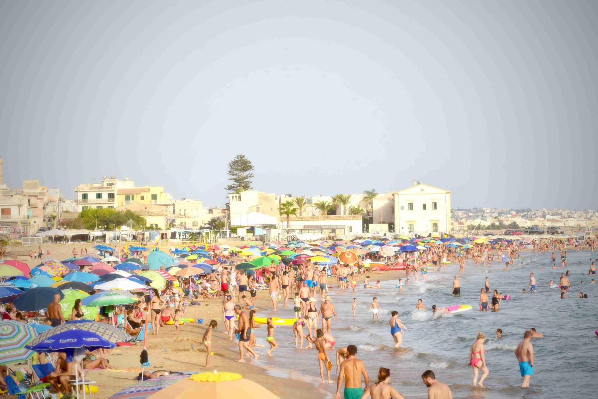 Casa Sicilia - Riviera Sicily Beach Guest House Donnalucata  Bagian luar foto